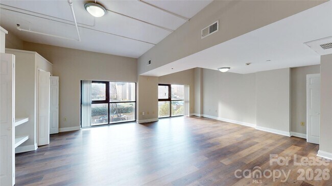 Photo - 715 N Church St Unit 212