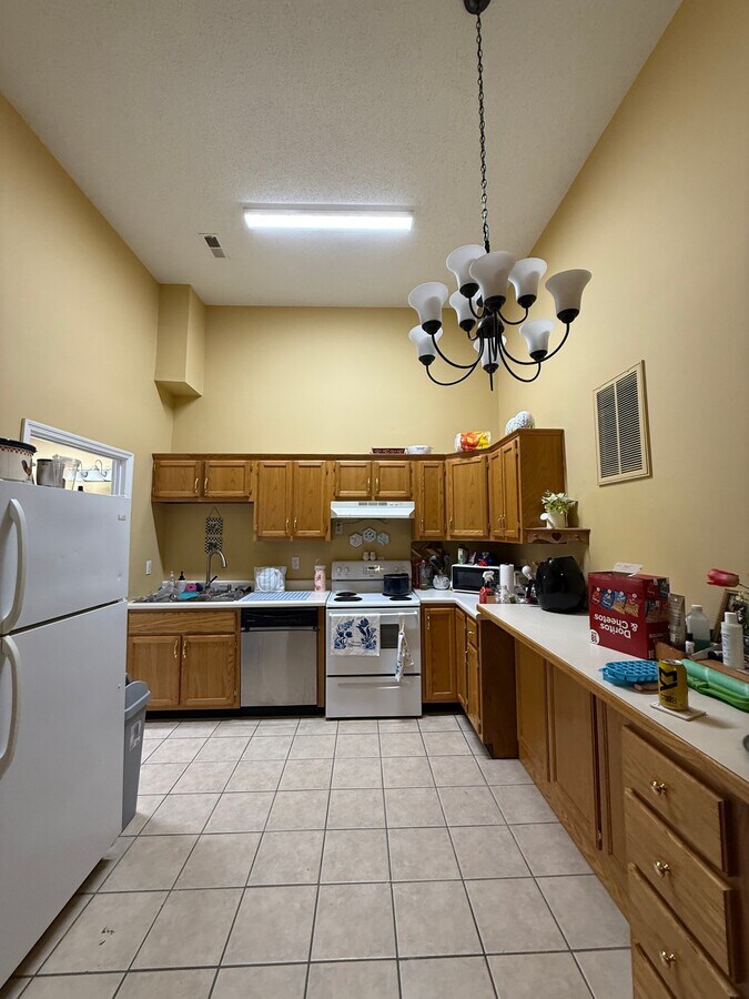 Photo - 44 Grandview Dr Unit 1