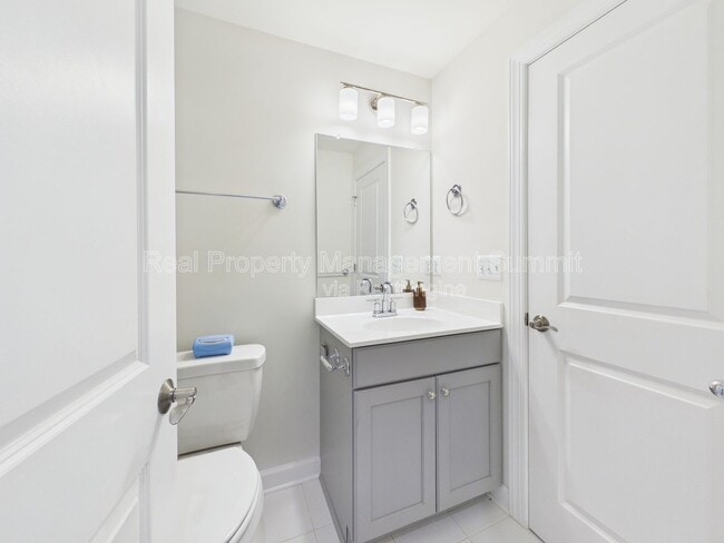 Photo - 1241 Old Trail Dr