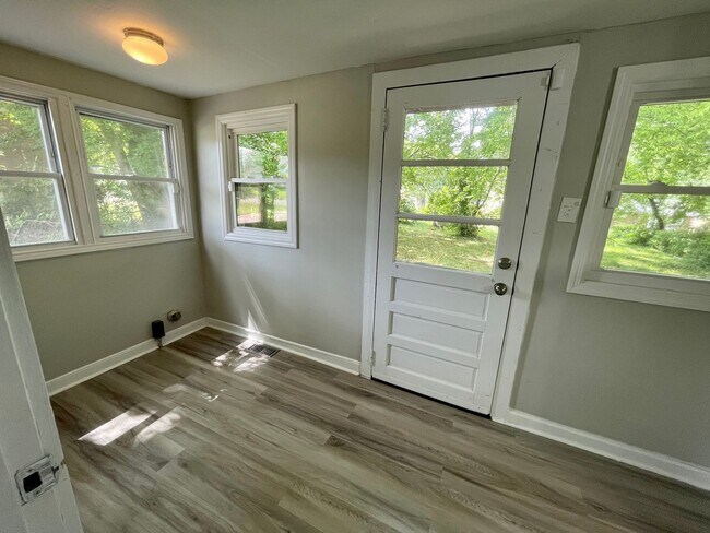 Photo - 313 Beech St