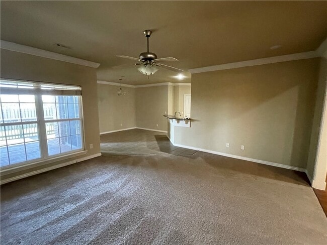 Photo - 2427 W McKinley Blvd