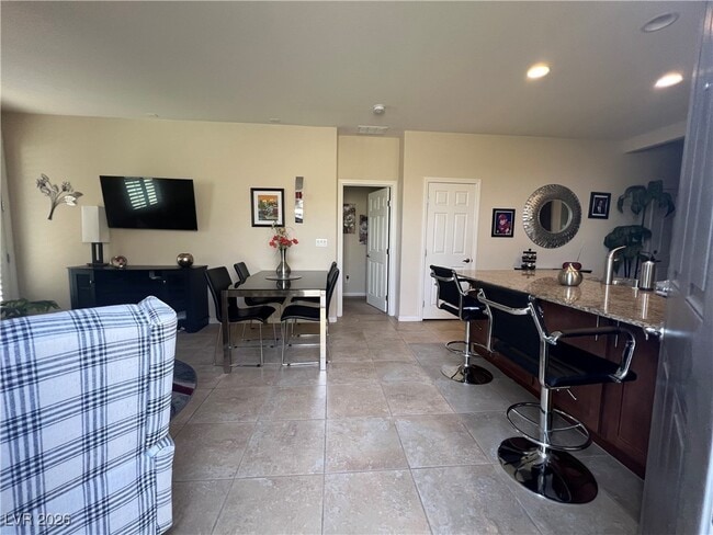 Photo - 2741 Crystal Blue St