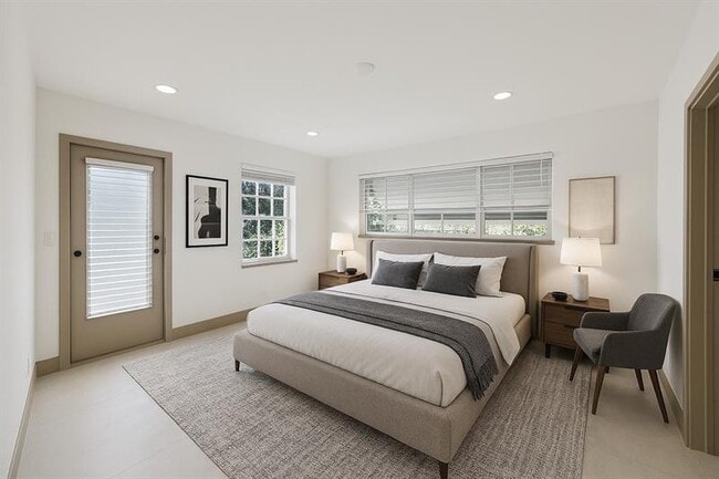 Photo - 1400 SE 7th Ave Unit 4