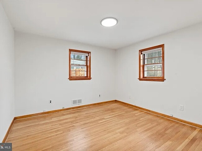 Photo - 5801 Lane Dr