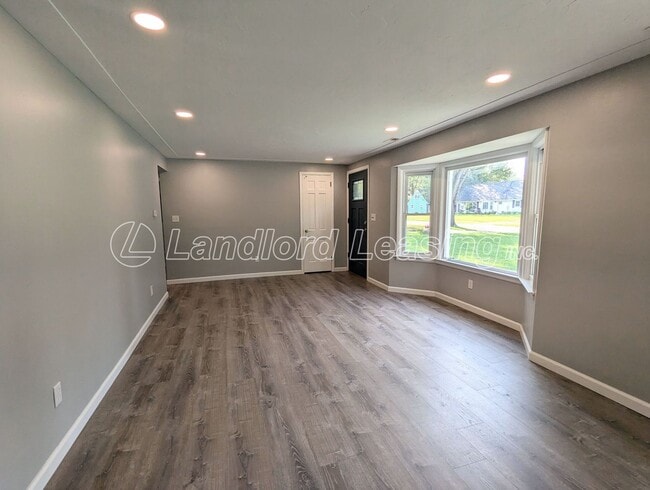 Photo - Updated Ranch Home in Sheffield Lake