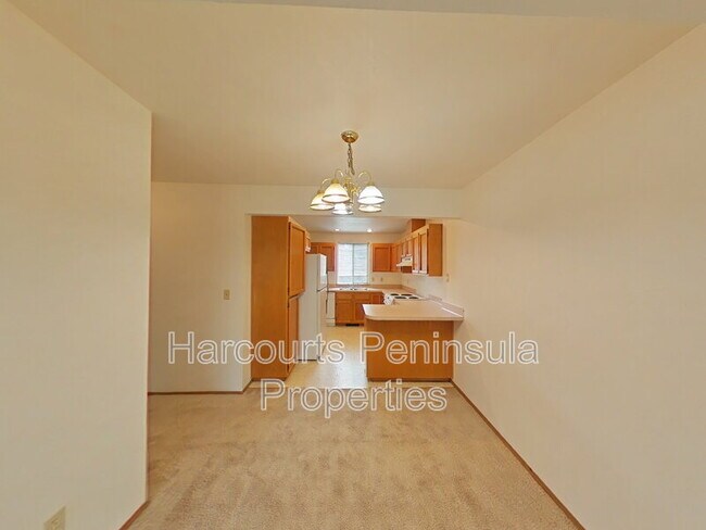 Photo - 199 Smith St