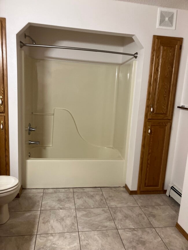 Photo - 300 N 31st St Unit 300 n 31st street-shop