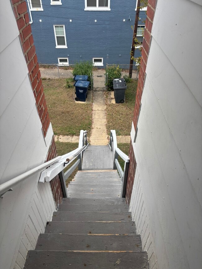 Photo - 5402 3rd St NW Unidad 4