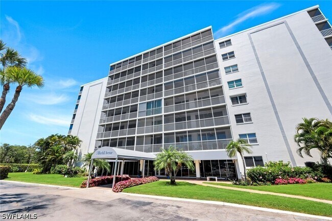 Photo - 5 Bluebill Ave Unit 208