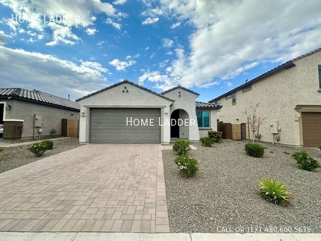 Building Photo - 19842 W Badgett Ln