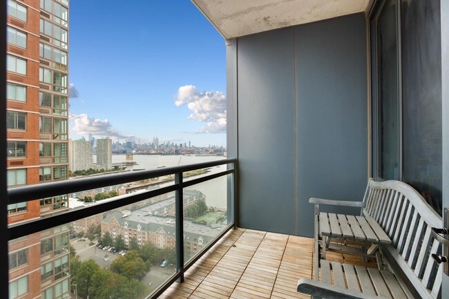 Photo - 389 Washington St Unit 23E