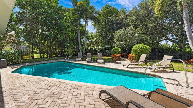 Photo - 445 Palm River Blvd Unit SI ID1534811P