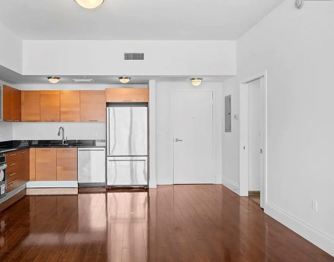 Photo - 3470 E Coast Ave Unidad H2406