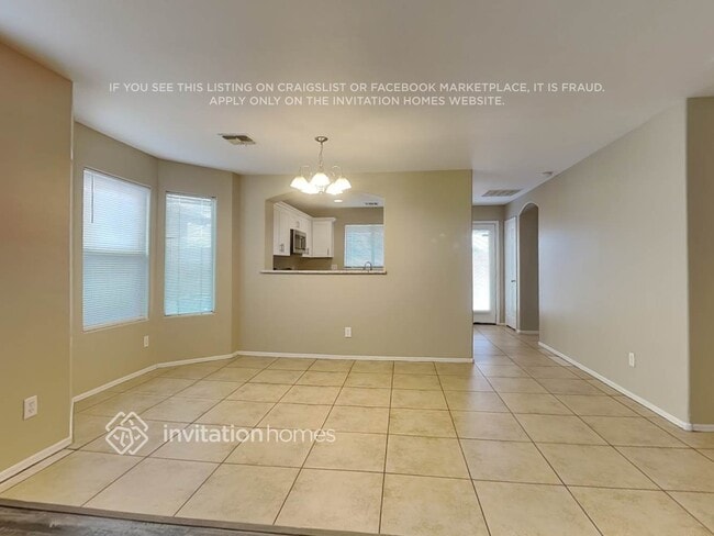 Photo - 1620 W Chanute Pass