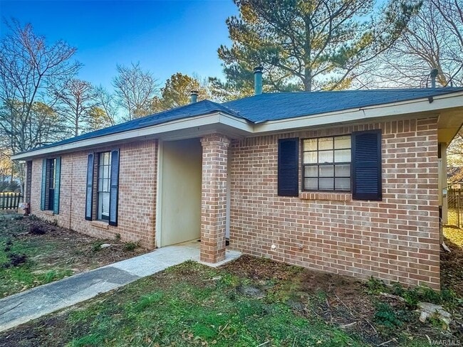 Photo - 463 Durden Rd