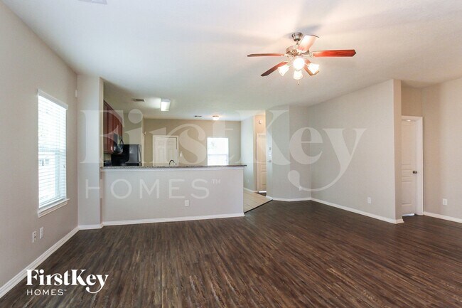 Photo - 7006 Orchid St