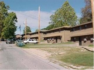 Wallain Apartments - Cave Spring Apartments