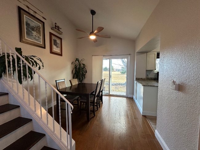 Photo - 398 Cypress St