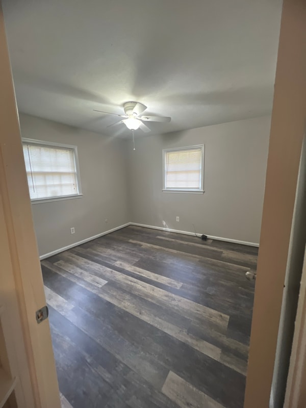 Photo - 2220 Mahan Dr