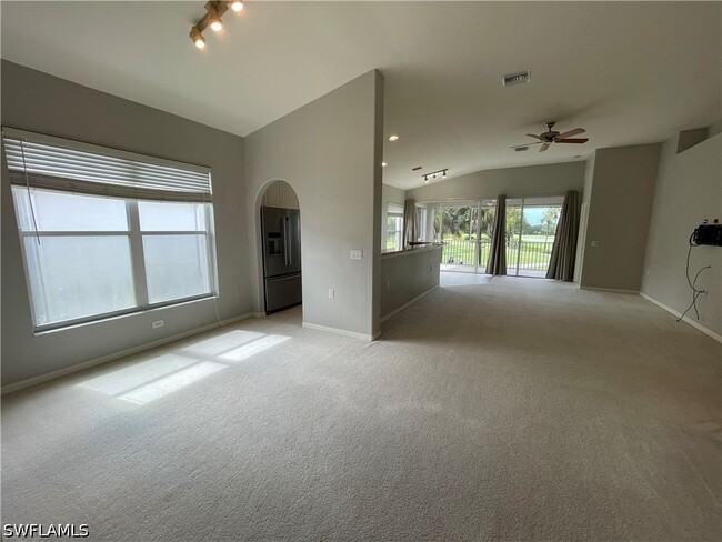 Photo - 1945 Crestview Way Unit 168