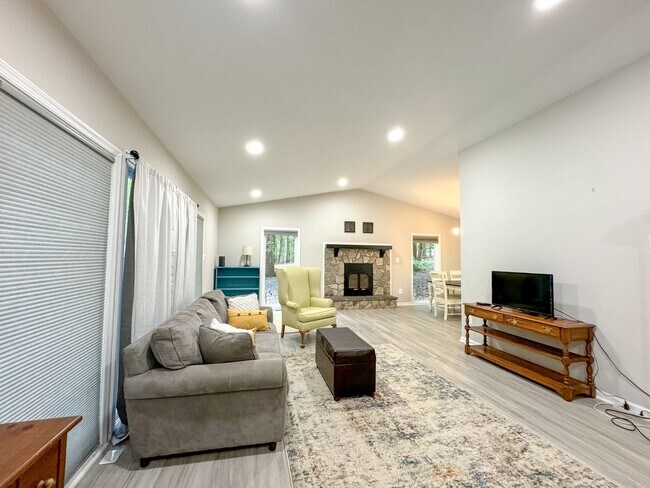 Photo - 3Bed/2Bath Lake Monticello Rental