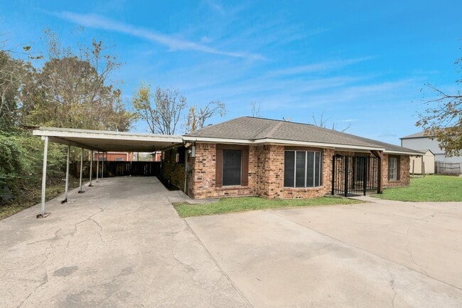 Photo - 13610 Furman Rd