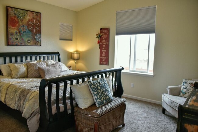 Photo - Great 3 Bed / 3 Bath with Garage! Open Floor Plan with Upgrades!