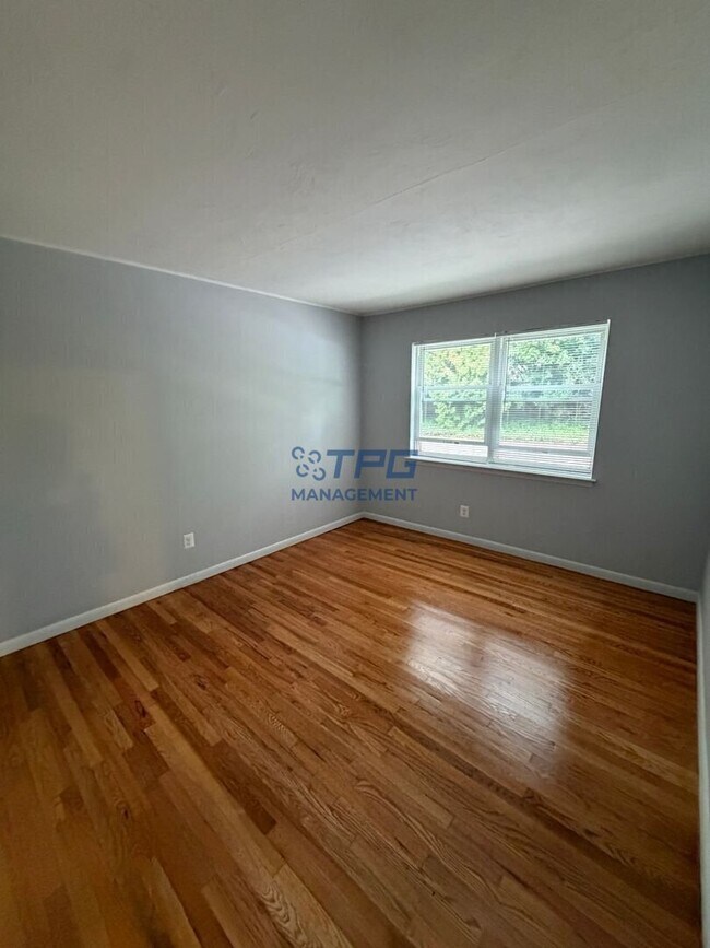 Photo - 239 Spring St Unit B-19