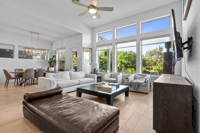 Photo - 5820 Harper Park Dr