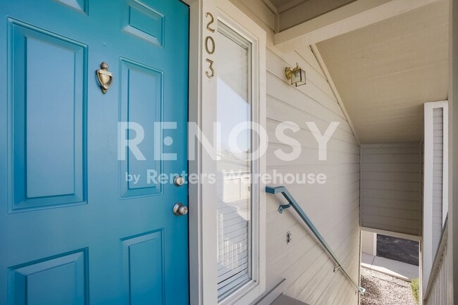 3846 E Canyon Ranch Rd