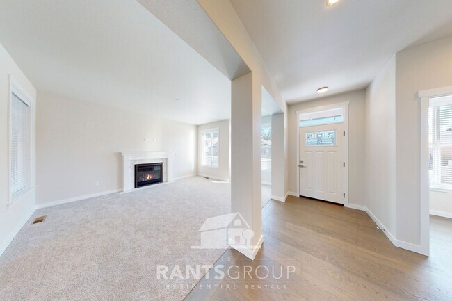 Photo - Beautiful Home in Newer Subdivision! Easy freeway access!