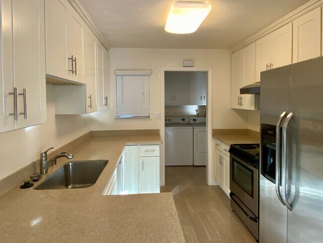 Photo - Vasona Ct 657-659 Unit 659
