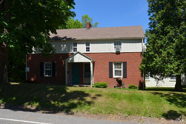 Geneva Gardens - Geneva Gardens