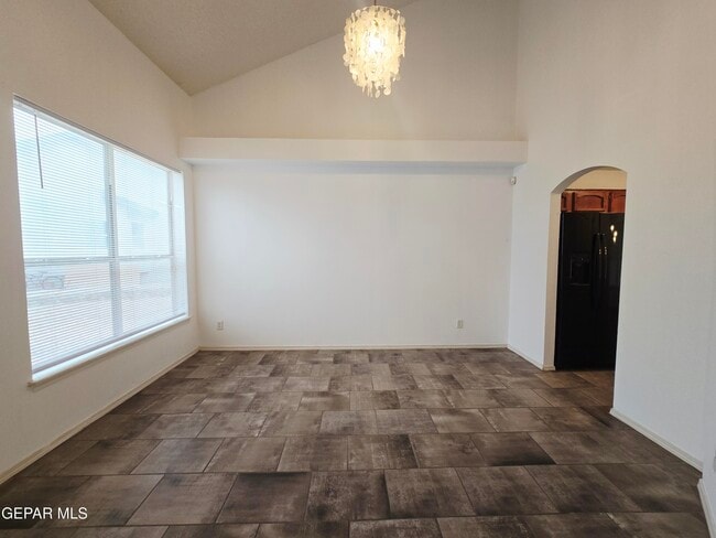 Photo - 1504 Bill Mueller Pl