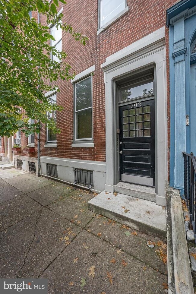 Photo - 1912 Pine St Unidad 3