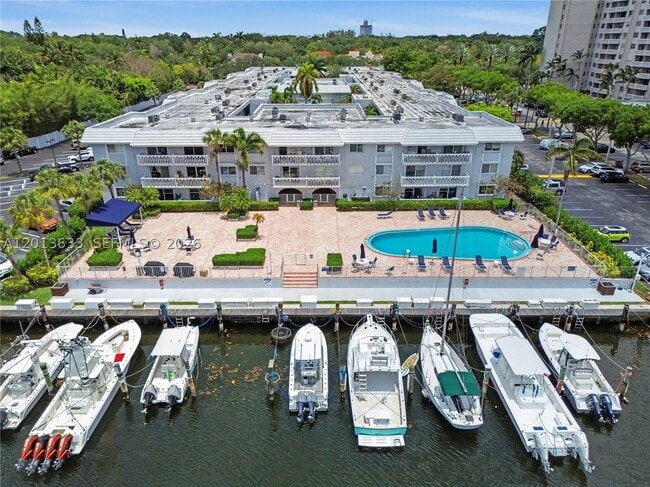 Photo - 100 Edgewater Dr Unit 204