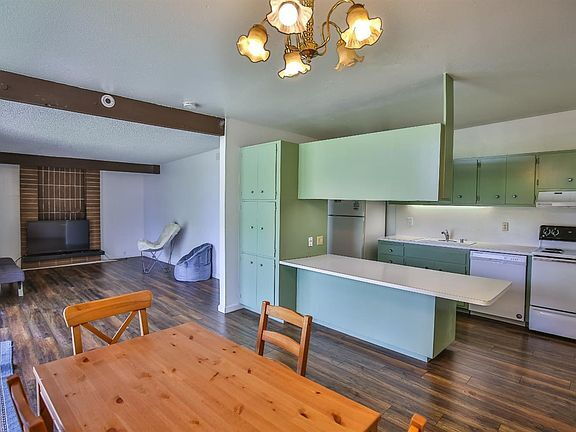 Photo - "Charming 3-Bedroom Home with Granite Touc...