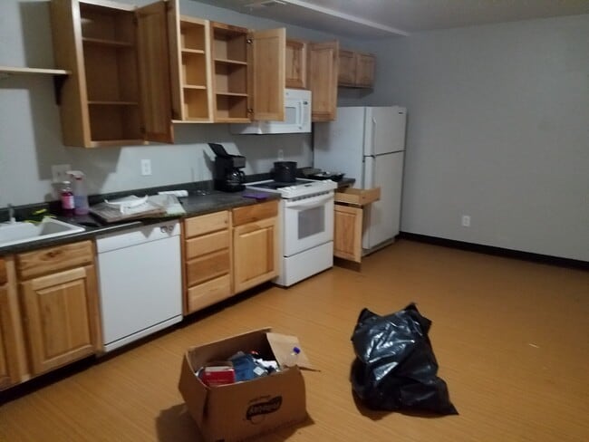 Photo - 1526 S State St Unidad Apt B 2 Bed up