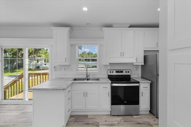 Photo - 11240 N Northwood Dr