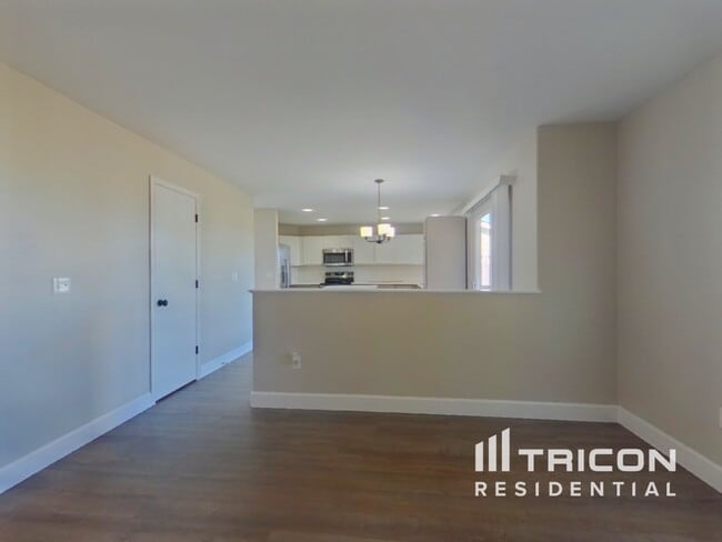 Photo - 6765 Lionshead Pkwy