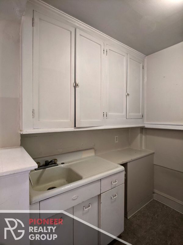 Photo - 3821 N Greenview Ave Unit 2W