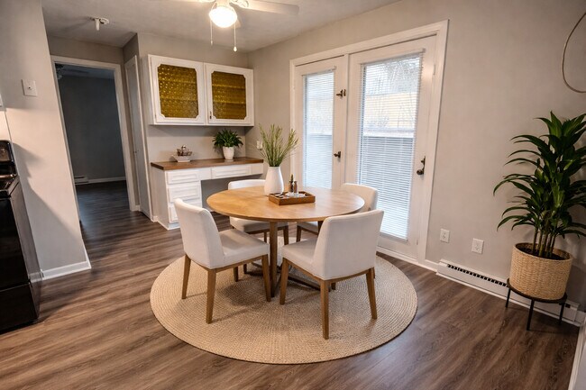 Photo - London House