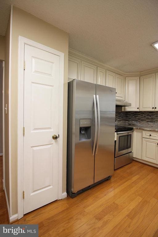 Photo - 234 E Juniper Ave