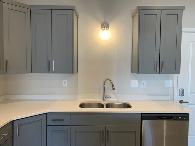 Photo - Valley View Townhomes Unit 4970