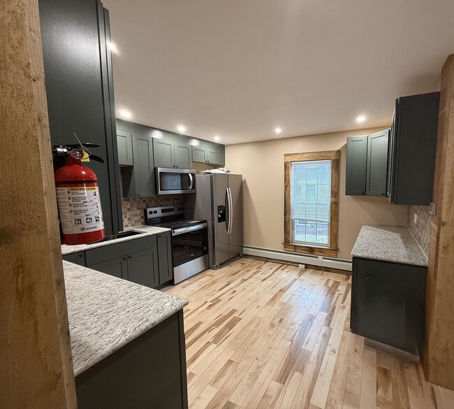 Photo - 526 Canaan St Unit 1