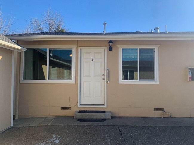 Vacaville Apartment Available Now! - Vacaville Apartment Available Now!