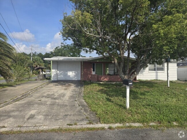 Building Photo - "Charming 2-Bed, 2-Bath Retreat on Pegasus... Rental
