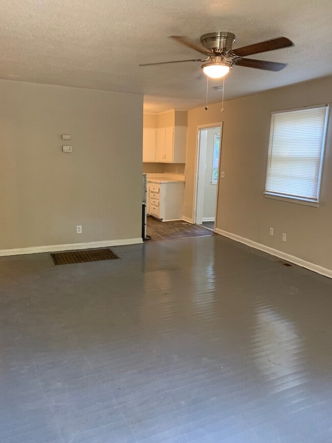 Photo - COMING SOON!  2 Bedroom house with LARGE yard!