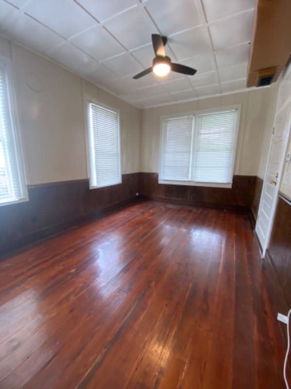 Building Photo - 5049 Canal St Rental