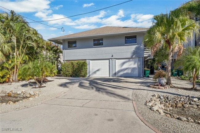 Photo - 1282 Belaire Ct